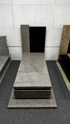 Kamieniarstwo FK - Nagrobki | Pomniki